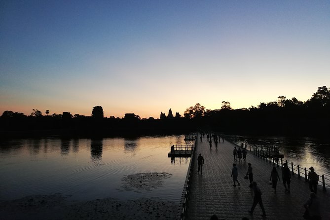 Angkor Wat Private Driver Tours to Angkor Wat Sunrise, Angkor Thom & Ta Prohm - Angkor Thom and the South Gate