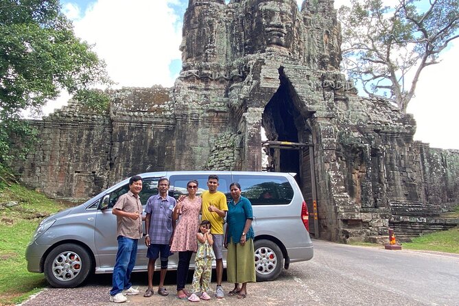 Angkor Wat Private One Day tour including sunrise & Banteay Srey - How the private guide changes the day
