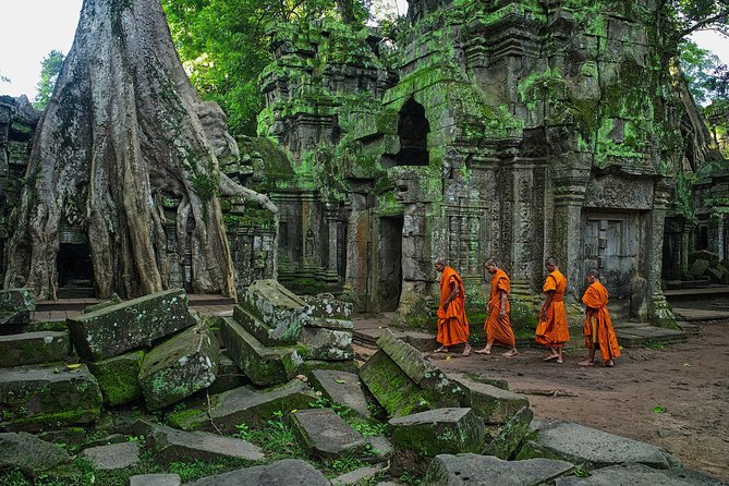 Angkor Wat Private Tour with English Speaking Driver, NO guide - Bayon Temple and its famous stone faces
