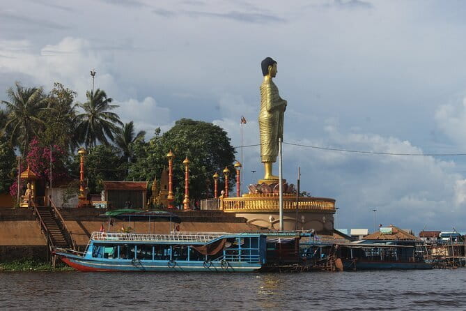Angkor Wat Private Tours - A private start from Siem Reap