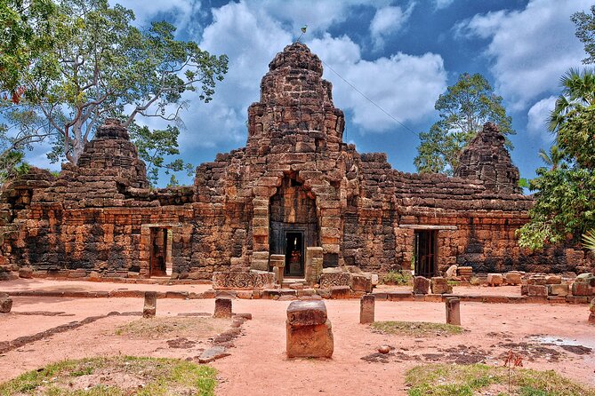 Angkor Wat Private Tuk-Tuk Tour (sunrise Option) & more - Geko, replacement drivers, and the human side of the service