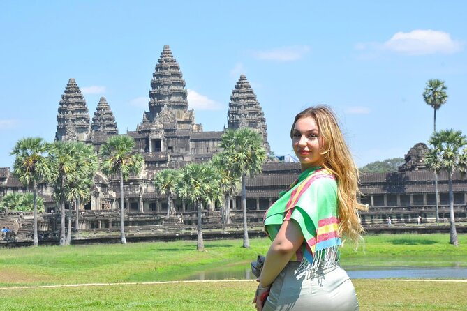 Angkor Wat Shared Tours from Siem Reap Angkor Airport (SAI) - Angkor Thom and Bayon’s stone faces