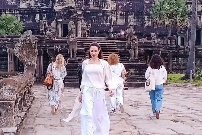 Angkor Wat Shared Tours from Siem Reap Angkor Airport (SAI) - Physical demands and practical comfort