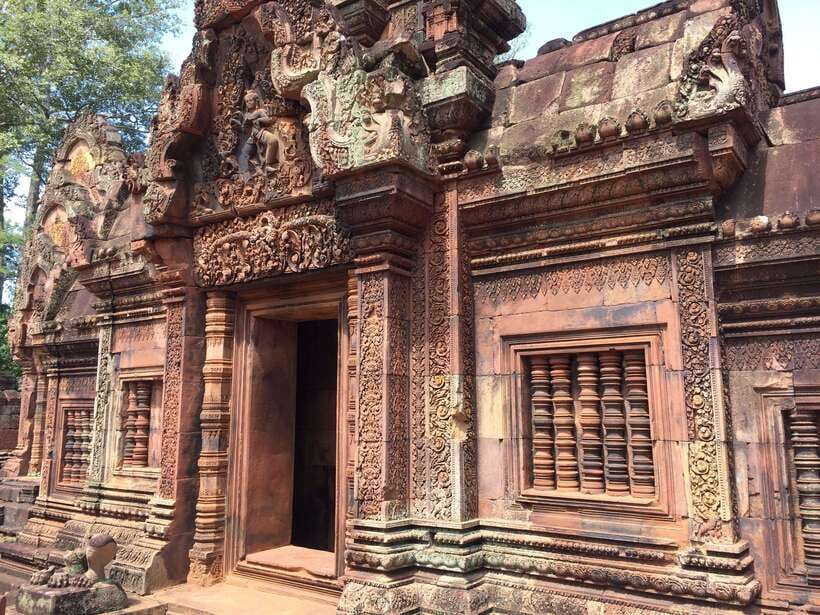 Angkor Wat, Small Circuit Private Tour with Banteay Srei - Key points at a glance