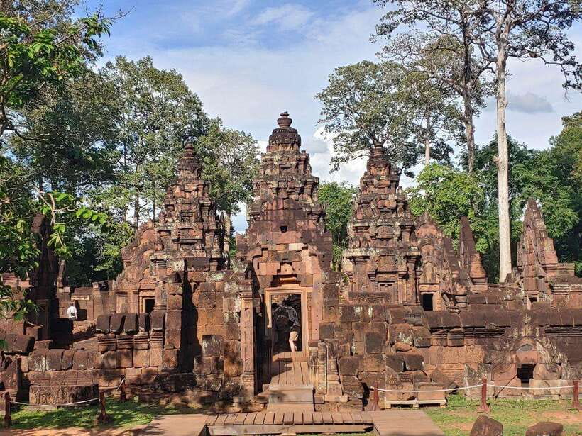 Angkor Wat, Small Circuit Private Tour with Banteay Srei - Why this route works for a first Angkor day