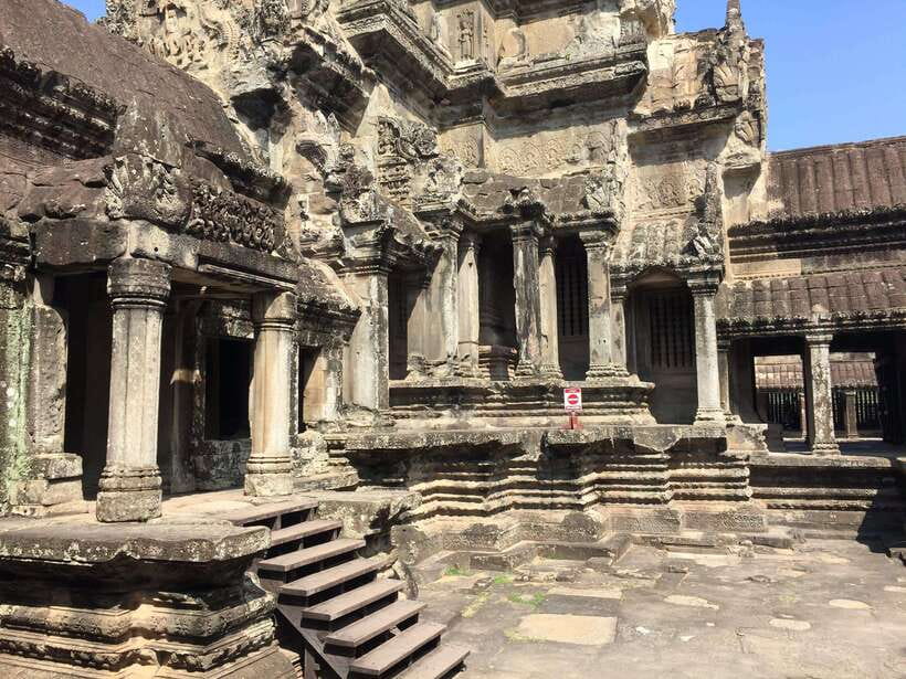 Angkor Wat, Small Circuit Private Tour with Banteay Srei - Baphuon, royal terraces, and shorter stops