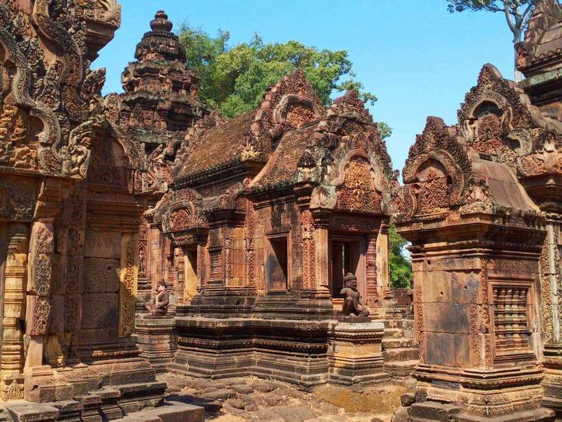 Angkor Wat, Small Circuit Private Tour with Banteay Srei - A private morning pickup in Siem Reap