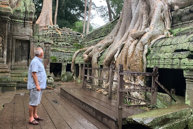 Angkor Wat Small Circuit & Sunset Tour - Angkor Thom and Bayon close the temple circuit
