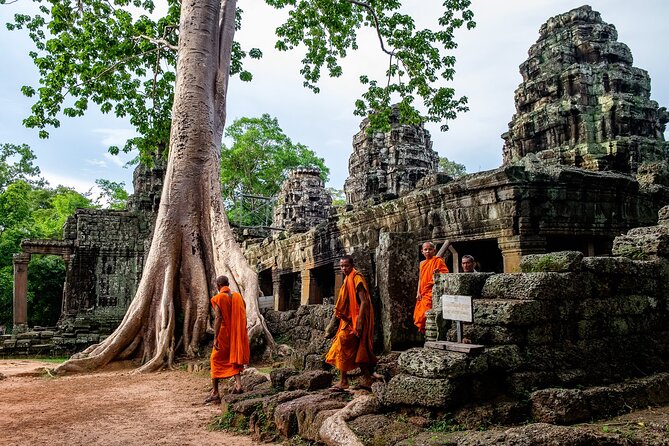 Angkor Wat Small Group Tour Inclusive lunch - The walking effort and what to pack