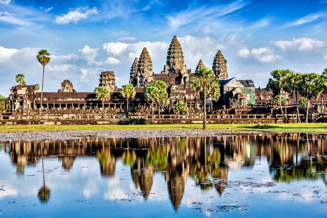 Angkor Wat Small Group Tour Inclusive lunch - Who will get the most from this Angkor day