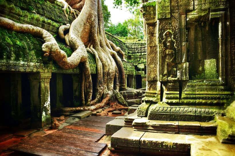 Angkor Wat: Small-Group Tour with Balloon Ride and Lunch - What to wear and bring