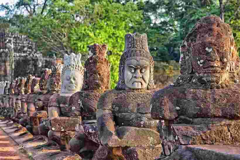 Angkor Wat: Small-Group Tour with Balloon Ride and Lunch - Lunch, transport, and the real value of $111