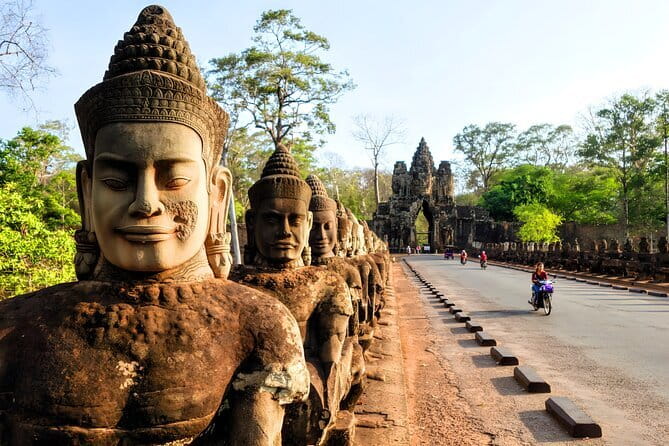 Angkor Wat & Small Tour with Bonteay Srei Temples - Why this private Angkor day works well
