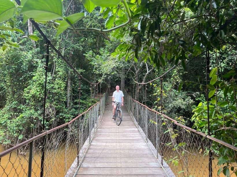 Angkor Wat Sunrise Bike Tour With Lunch Included - Who should book this Angkor bike tour?