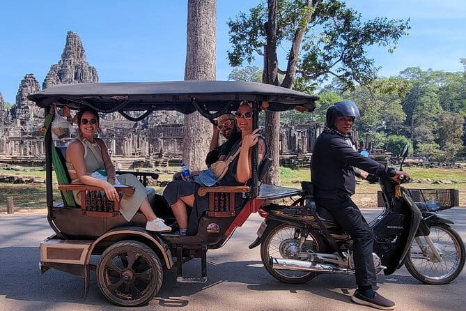 Angkor Wat Sunrise by Tuk Tuk – Personalized Private Tour - Angkor Wat: start with Cambodia’s great temple