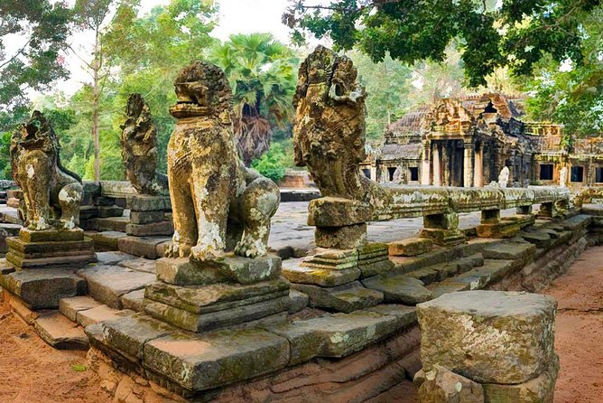 Angkor Wat: Sunrise or Sunset Tours with Tuk Tuk - Ta Keo: a short stop with a clear purpose