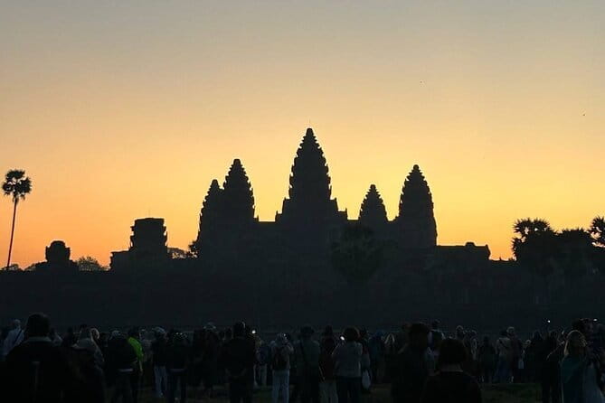 Angkor Wat Sunrise Small-Group 1-Day Tour from Siem Reap - Key points at a glance