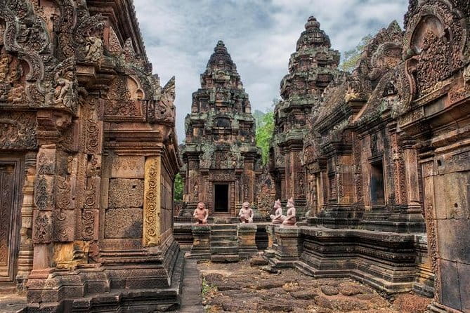 Angkor Wat Sunrise Small-Group 1-Day Tour from Siem Reap - What the $35 price really covers
