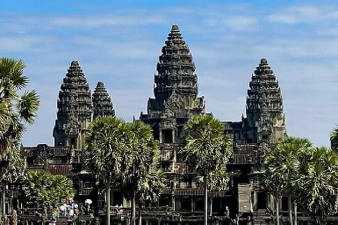 Angkor Wat Sunrise Small-Group 1-Day Tour from Siem Reap - Angkor Wat: allow three hours for the main monument