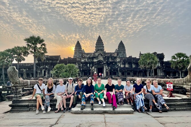 Angkor Wat Sunrise Small Group Tour With Breakfast - Angkor Wat before sunrise