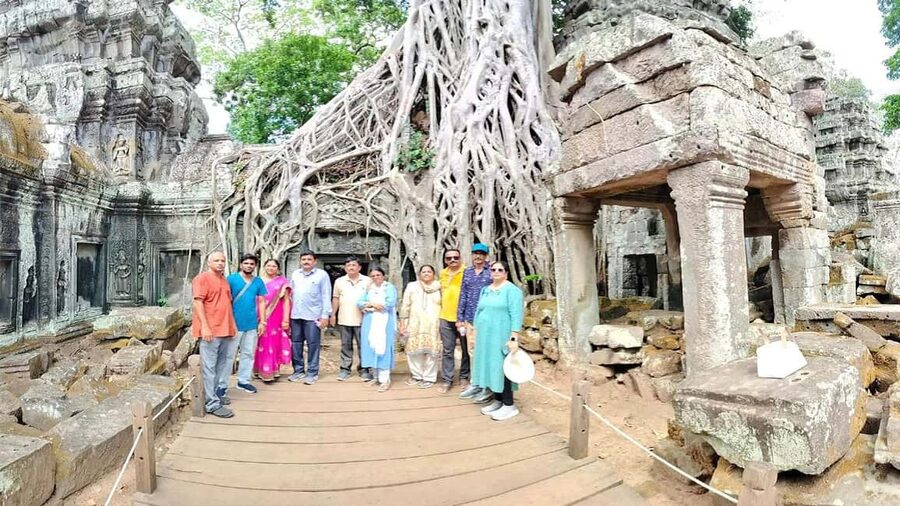 Angkor Wat Sunrise Tour Half-Day (Join-In-Tour) - The real price is $47 before food