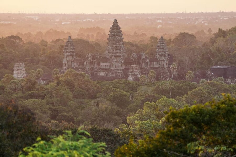Angkor Wat Sunrise Tour Half-Day (Join-In-Tour) - Seven hours gives you a useful first look