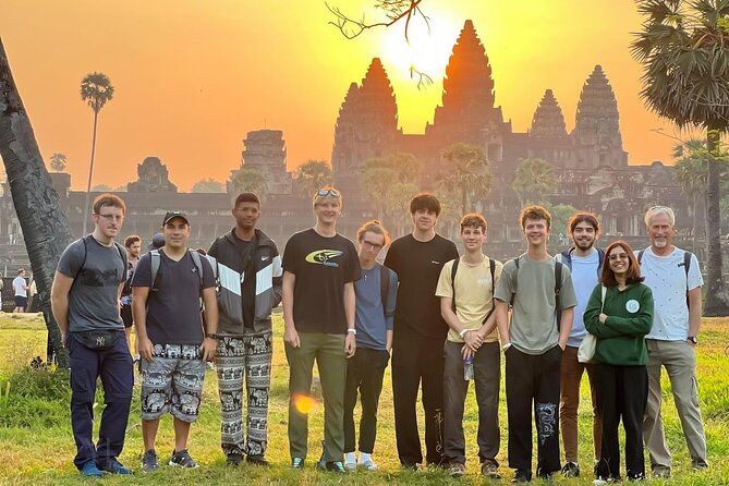 Angkor Wat Sunrise tour with Small - Group and Guide tours - Small-group touring with a local guide
