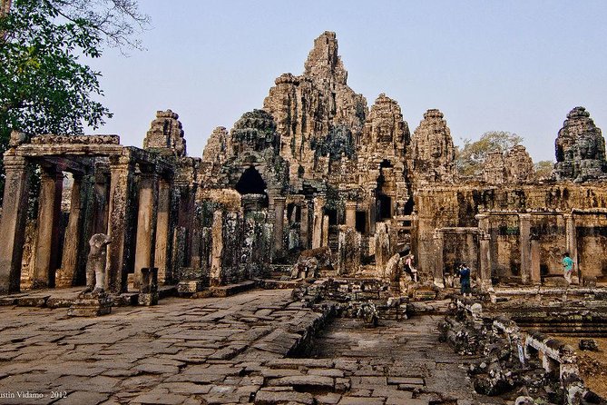 Angkor Wat Sunset Tour - Ta Prohm and its tree-covered ruins