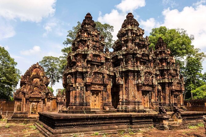 Angkor Wat, Ta Promh, Banteay Srei, Bayon temples Private Tour - Pre Rup and the planned end of the temple circuit