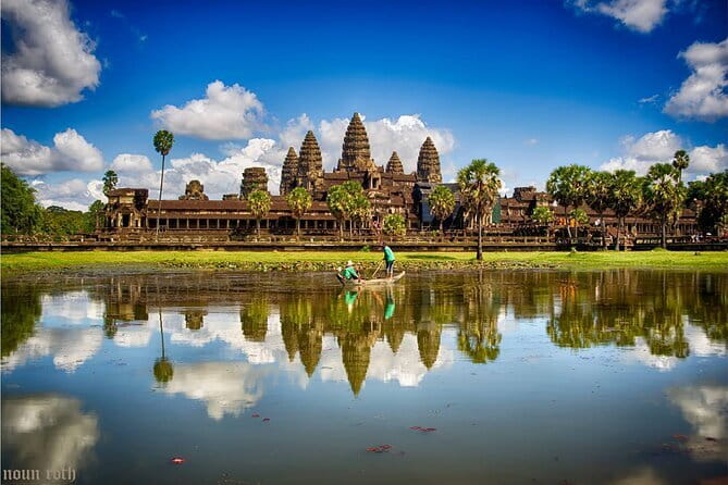 Angkor Wat Tour Deutsch | Private Führung - Ta Prohm and the force of the jungle