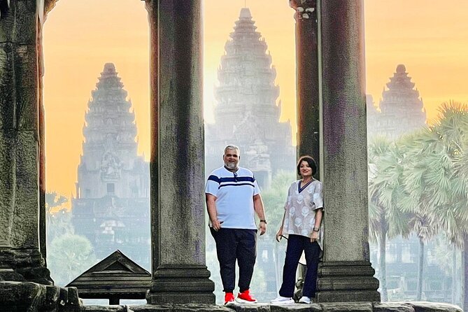 Angkor World Heritage with Sunrise - Small Group - Breakfast and a short pause outside the temple