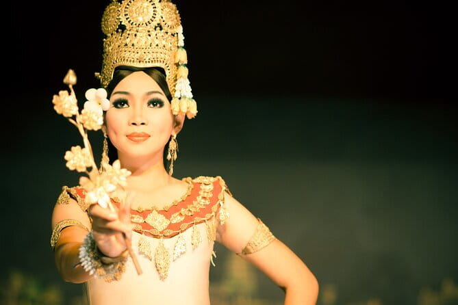 Apsara Dance Performance Including Buffet Dinner and Hotel Pickup - Should You Book the Amazon Angkor Dinner and Show?