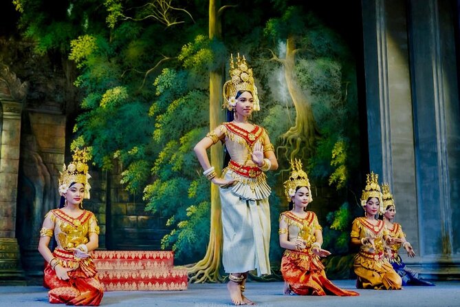 Apsara Dance Show with Buffet Dinner and Transportation Included - Dinner: a useful introduction to Khmer food
