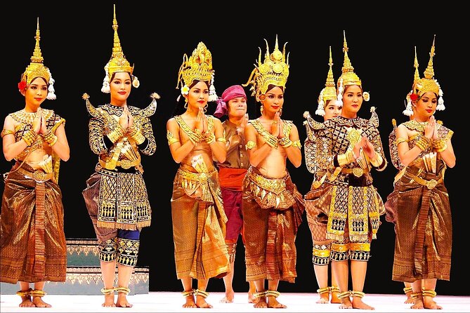 Apsara Dance Show with Dinner by Tuk-Tuk Roundtrip Transfer - What the reviews suggest about the service