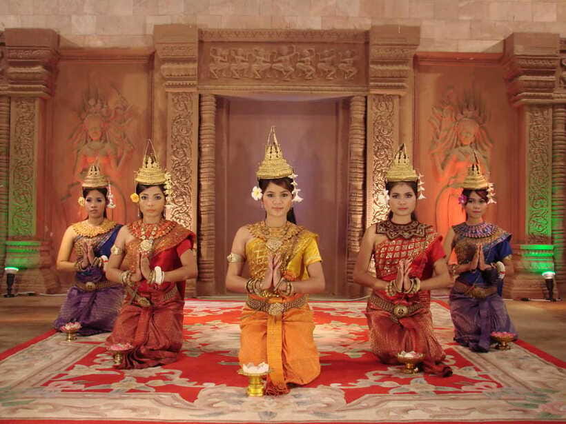 Apsara Performance include Dinner & hotel pick up - Is $29 good value?