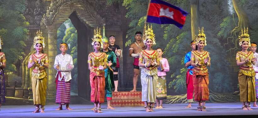Apsara Performance Including Buffet Dinner & Hotel Pick up - Why Apsara dance matters in Cambodia