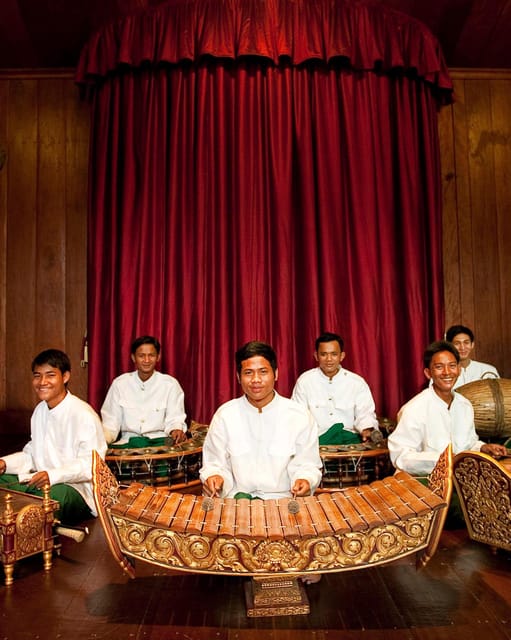 Apsara Theater Performance include dinner & Hotel pick up - What the $45 price really covers