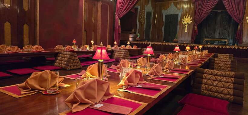 Apsara Theater Performance include dinner & Hotel pick up - Arriving at the Apsara Theatre