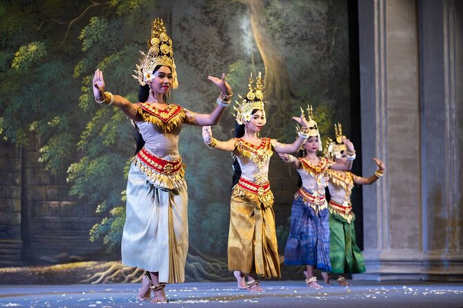 Apsara Theatre Performance include Dinner & hotel pick up - Dinner begins around 6:45 pm