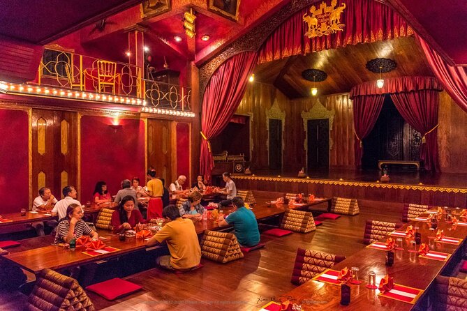 Apsara Theatre Performance include Dinner - Arriving at the dinner theater