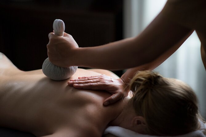 AROMATHERAPY MASSAGE 90 mins - How the 90 minutes are likely to feel