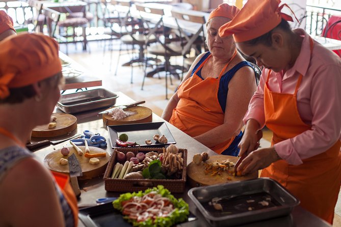 Award-Winning Cooking Class Experience with Professional Teacher - The meal is the reward