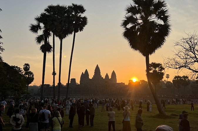 Bangkok to Angkor Wat 2 Days 1 Night by Flight - What the $293.34 price really covers