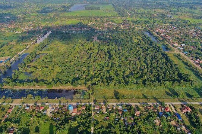 Banteay Chhmar Temple & Silk Farm Private Day Trip from Siem Reap - Should you book the Banteay Chhmar day trip?