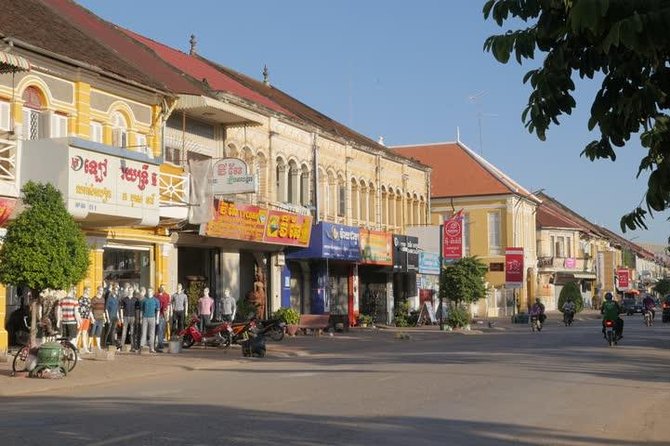 Battambang Day Trip from Siem Reap-Bamboo Train, Bats Cave - The three-hour road from Siem Reap