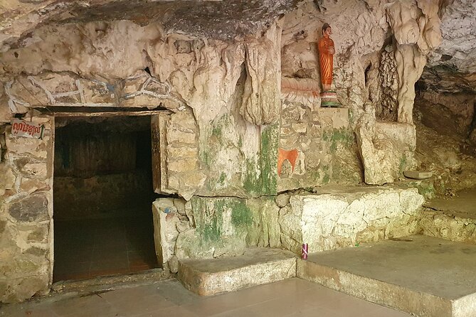 Battambang Day Trip from Siem Reap - Bamboo Train, Killing Cave - Wat Banan and the 365-step climb