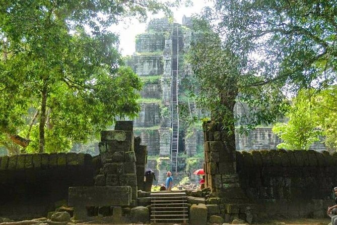 Beng Melea & Koh Ker Temples Small-Group Tour - How the guide shapes the temple visits