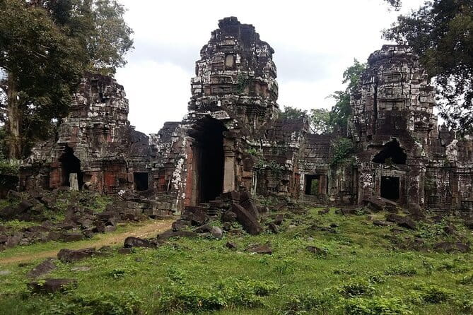 Best Driver Taxi From Siem Reap To Phnom Penh - English Speaking - The included stop at Spider Market