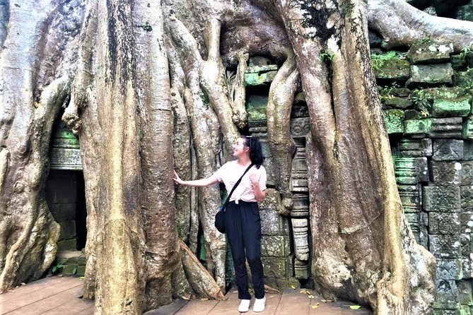 Best Temples Day Tour in Siem Reap with Sunset - A long day made easier by the minivan