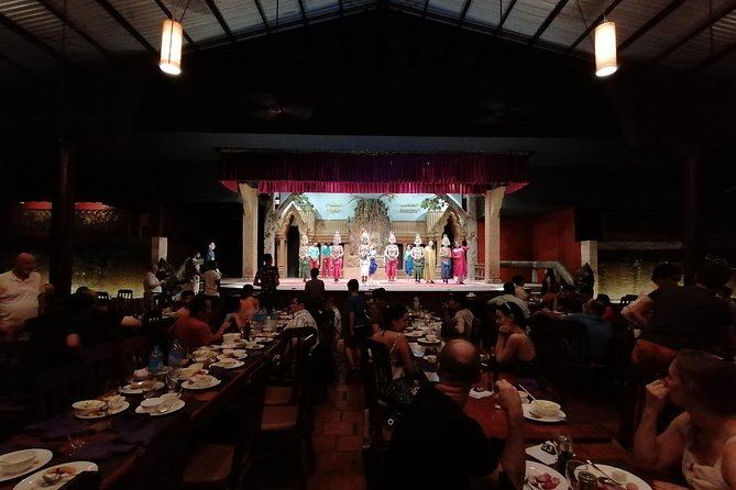 Buffet dinner with Apsara Show (Free 2 ways hotel transfer) - What Apsara dancing adds to dinner